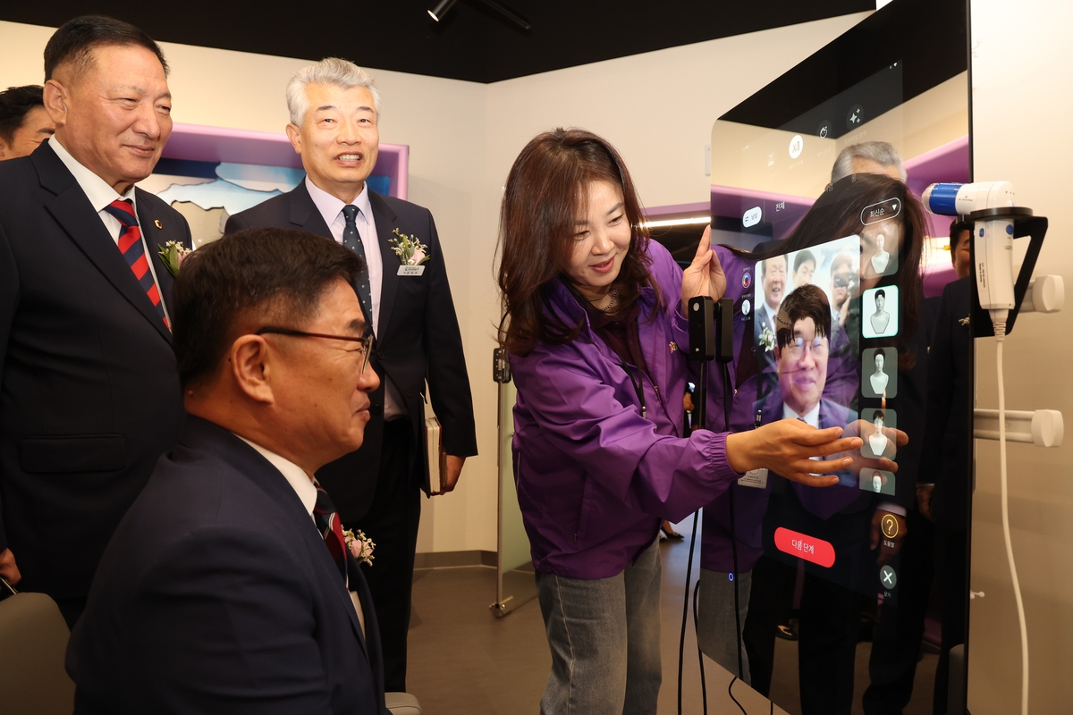 2026 진로교육 콘퍼런스 참석한 권순기 교육감(왼쪽 아래)