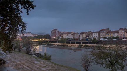 Une vue sur Alès (Gard), le 19 octobre 2026. (FABRICE JURQUET / HANS LUCAS / AFP)