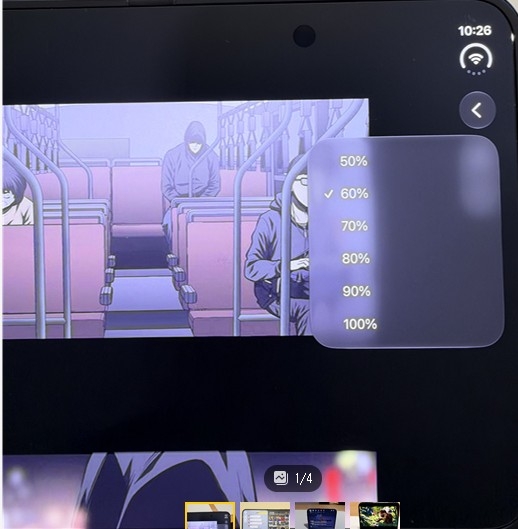 아이폰 듀오에서 실행한 네이버웹툰 앱의 배율 조정 기능