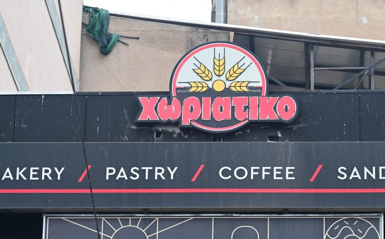 Χωριάτικο: Προφυλακίστηκε και ο Ρίζος Ρίζος – Συνολικά επτά στη φυλακή για την απάτη «μαμούθ», απολογούνται σήμερα οι υπόλοιποι 29